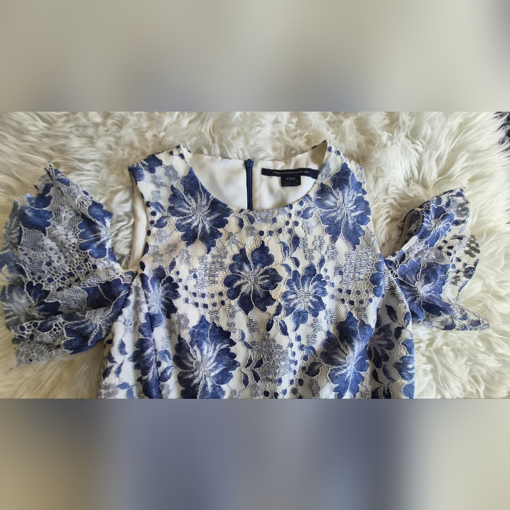 French Connection Blue Floral Lace Cold-Shoulder Top